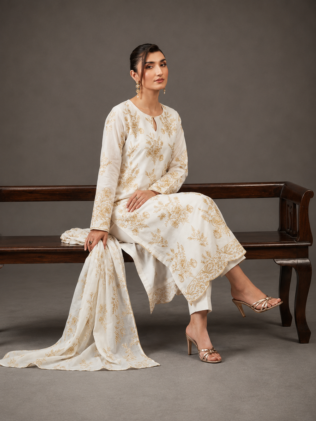 Sobia Waseem Jahanara V2673 [D-04]